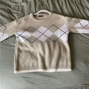 Shein Dazy Tan/Green Patterned Sweater